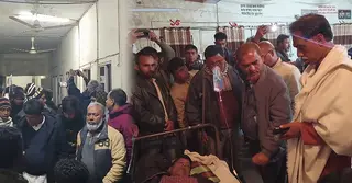 নাটোরে বিএনপি ও স্বতন্ত্র প্রার্থীর সমর্থকদের সংঘর্ষ; আহত ১৫